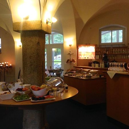 Dein Gutshof Hotel & Ferienwohnungen Gorlitz Bagian luar foto