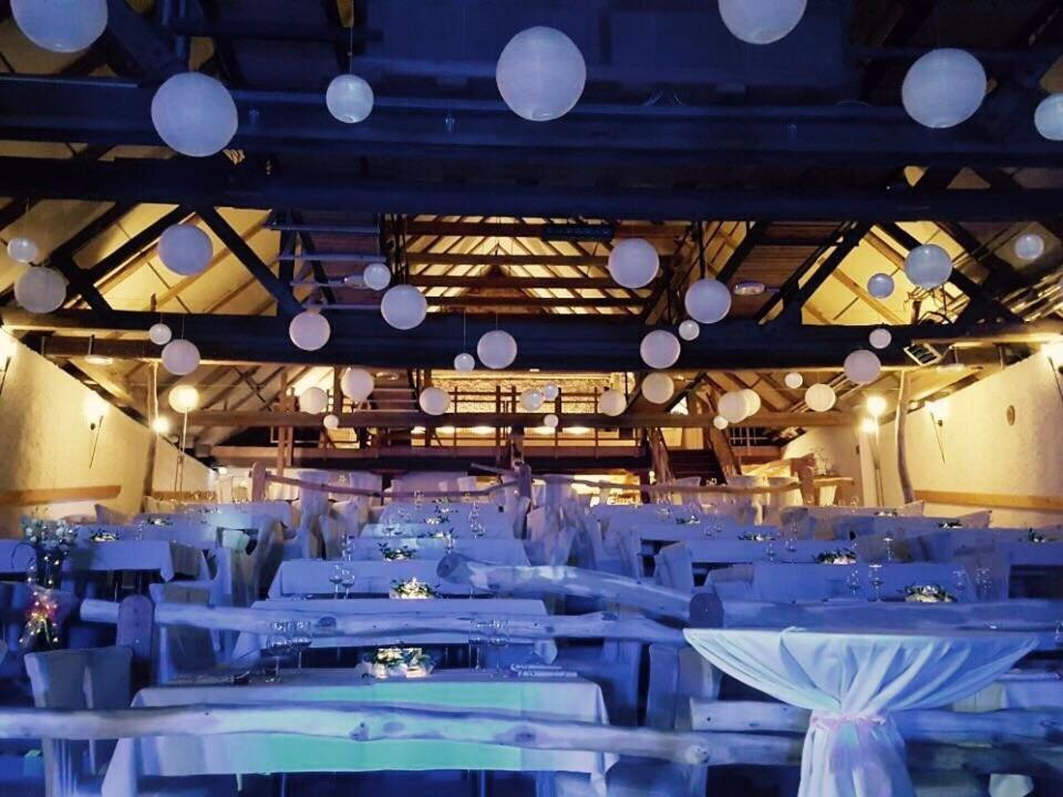 Dein Gutshof Hotel & Ferienwohnungen Gorlitz Bagian luar foto