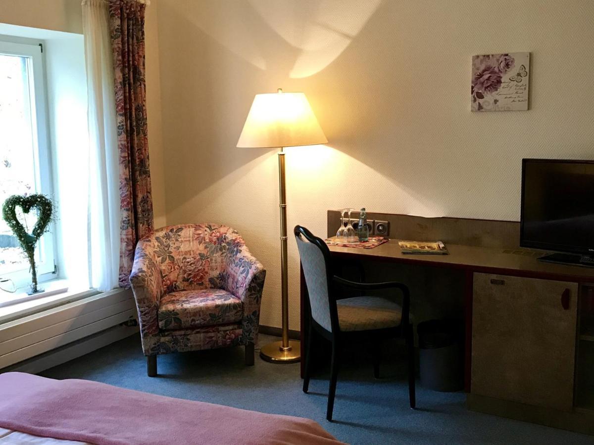 Dein Gutshof Hotel & Ferienwohnungen Gorlitz Ruang foto