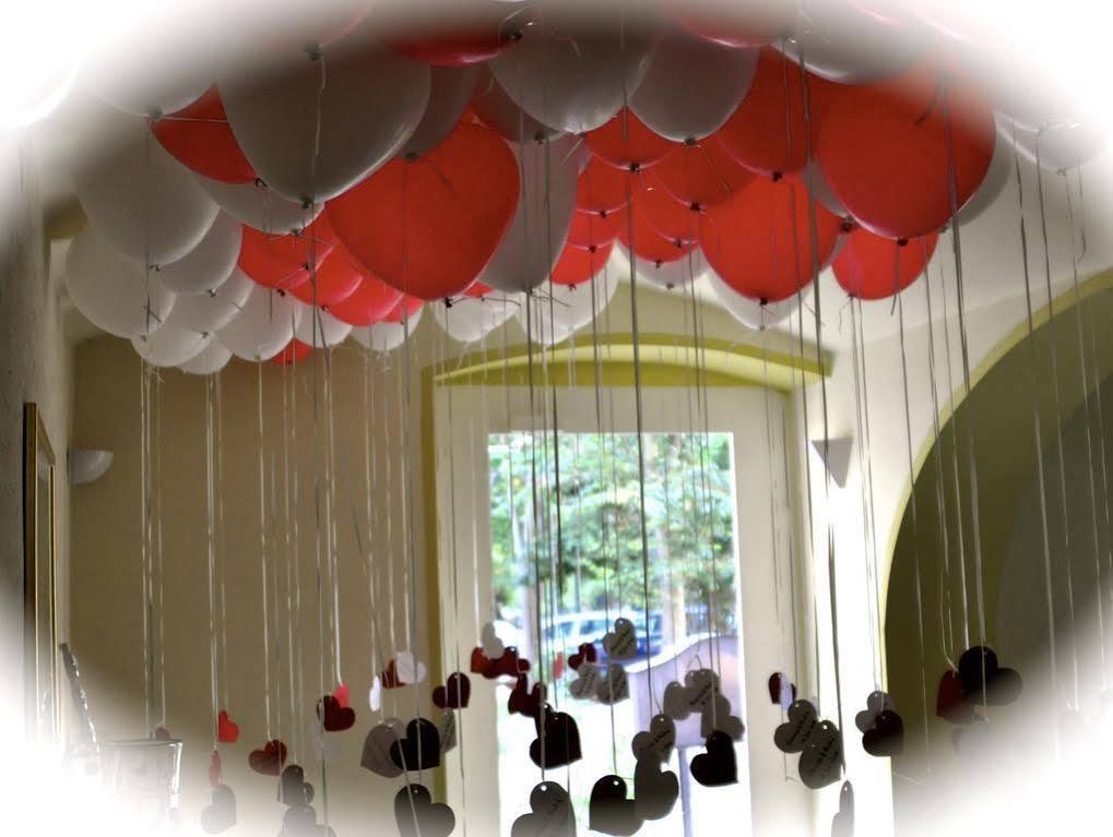 Dein Gutshof Hotel & Ferienwohnungen Gorlitz Bagian luar foto