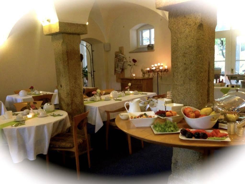 Dein Gutshof Hotel & Ferienwohnungen Gorlitz Bagian luar foto