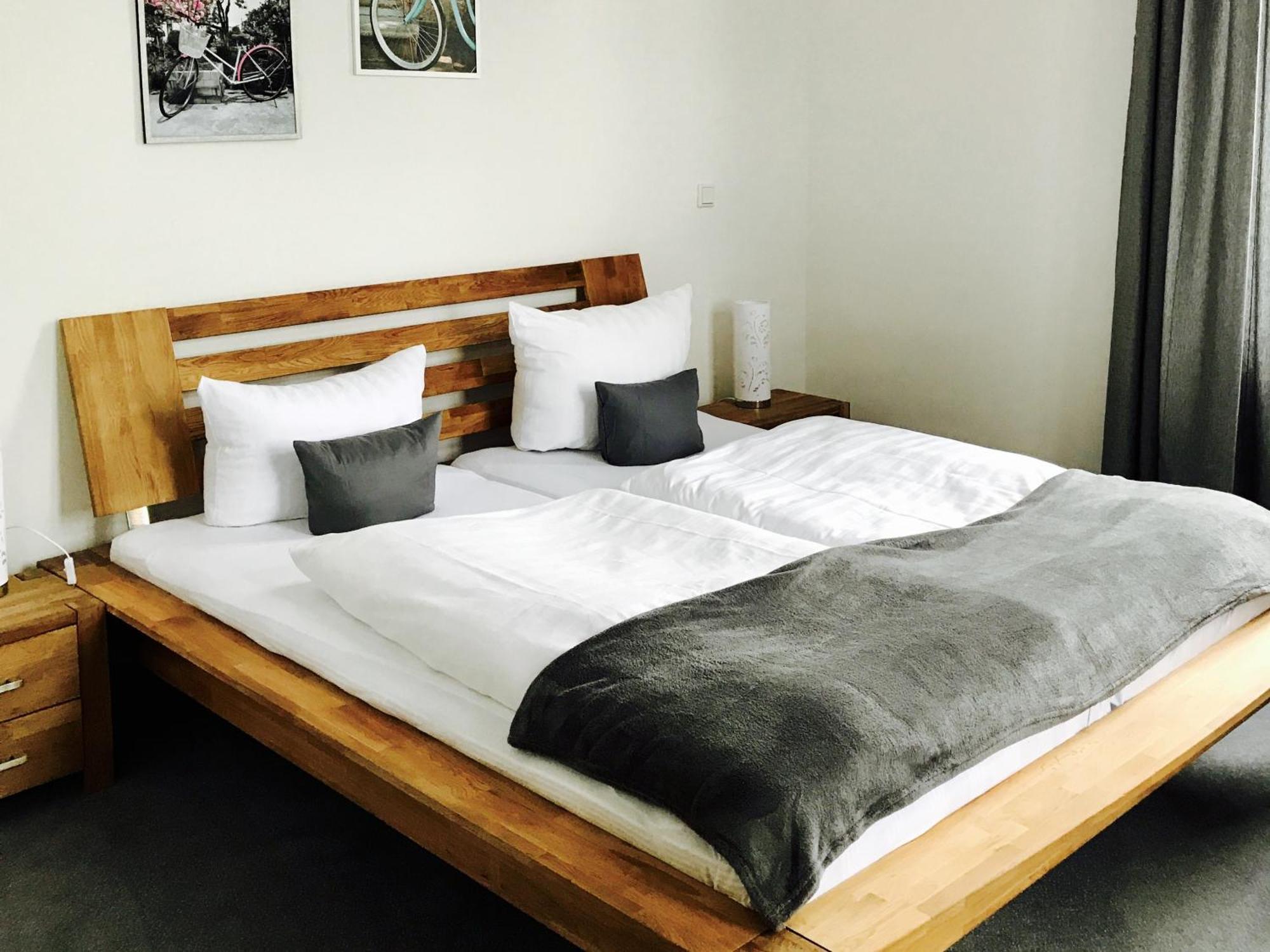 Dein Gutshof Hotel & Ferienwohnungen Gorlitz Ruang foto