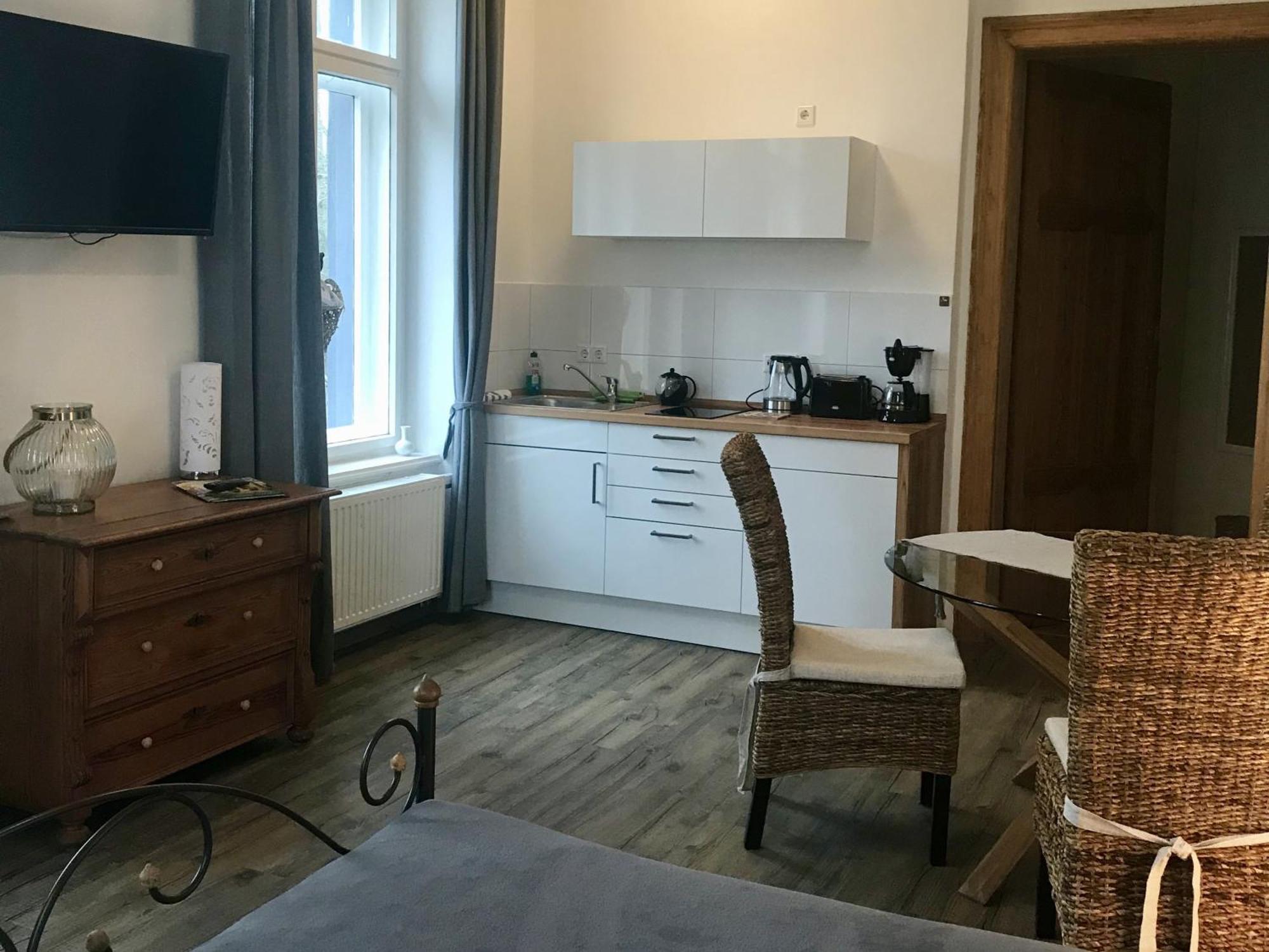 Dein Gutshof Hotel & Ferienwohnungen Gorlitz Ruang foto